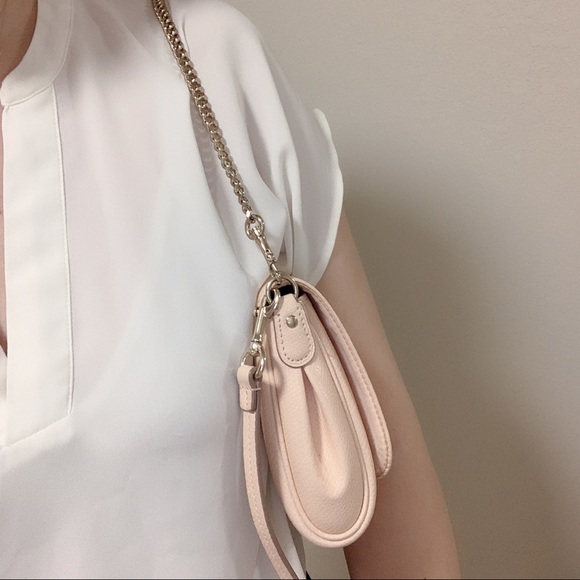 COACH beige/pink crossbody bag with chain - Picture 8 of 8